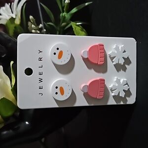 3 Pairs 🎁 of Holiday Earrings! Snowman, Hat & Snowflake NWT